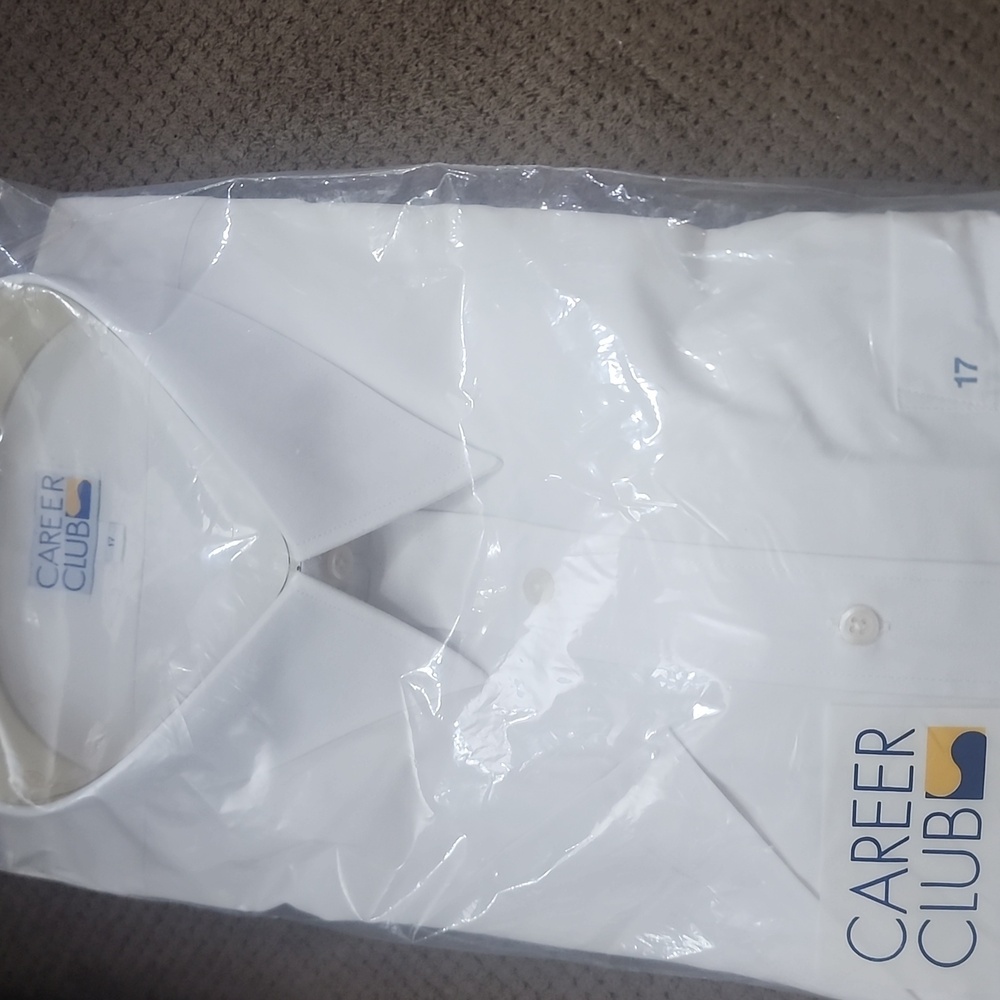 Vintage 70s Men's White  Career Club Dress Shirt. Nwt Size 17